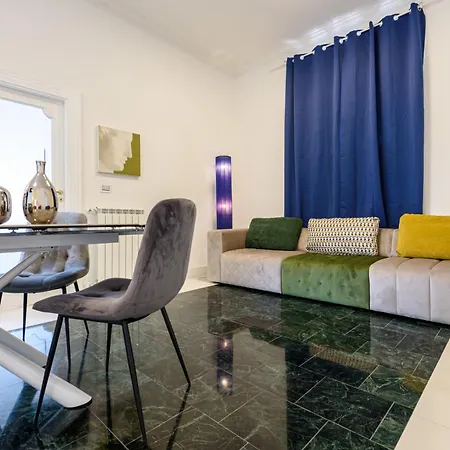 Amazing And Central Penthouse With Terraces In The Heart Of Napoli Buitenkant foto