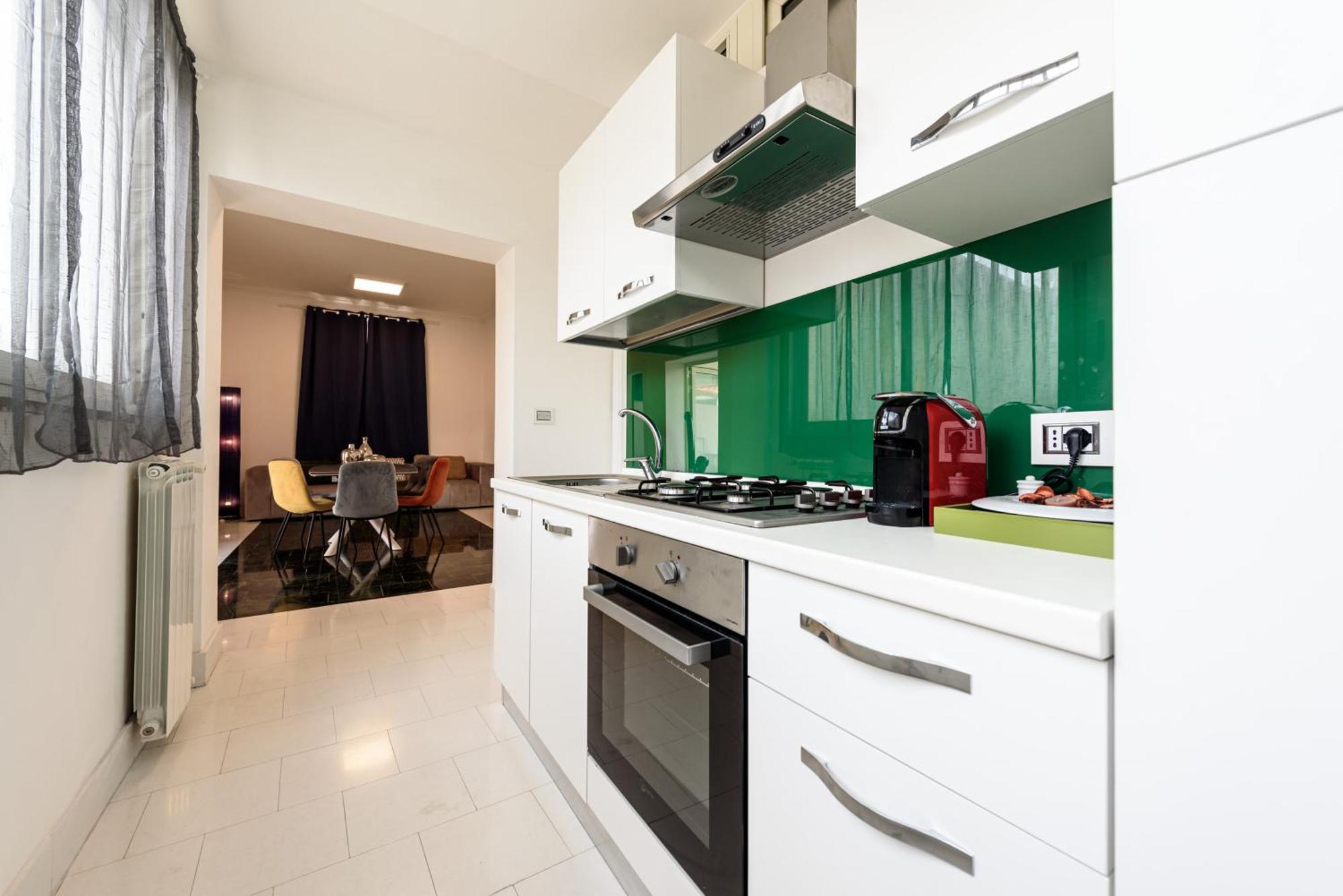 Amazing And Penthouse With Terraces In The Heart Of * Napels